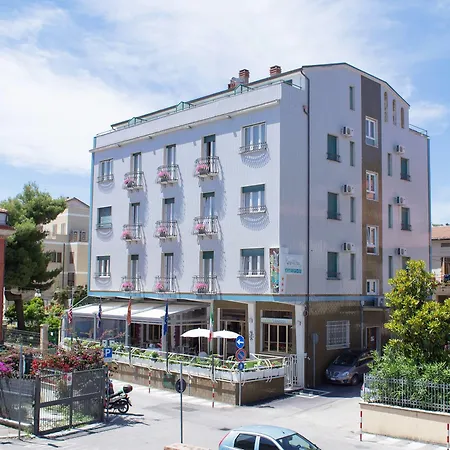 Venezia New 3* Vasto